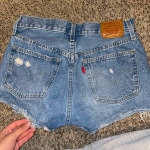 levi shorts
